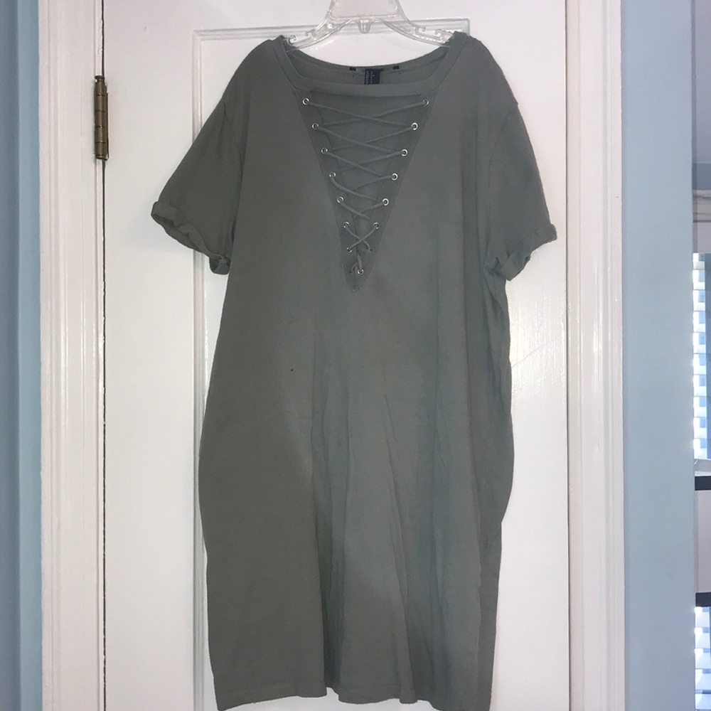 Forever 21 T-shirt dress